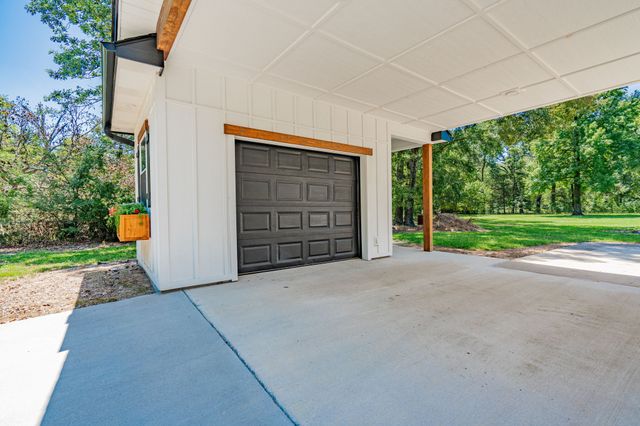 1917 County Road 1460, Quitman, TX 75783