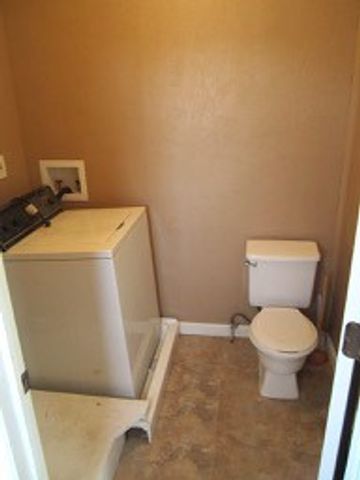 519 Euclid Ave, Canonsburg, PA 15317
