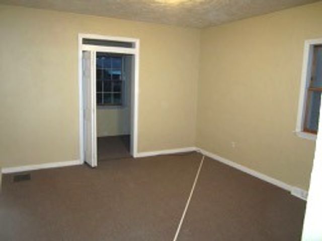 519 Euclid Ave, Canonsburg, PA 15317