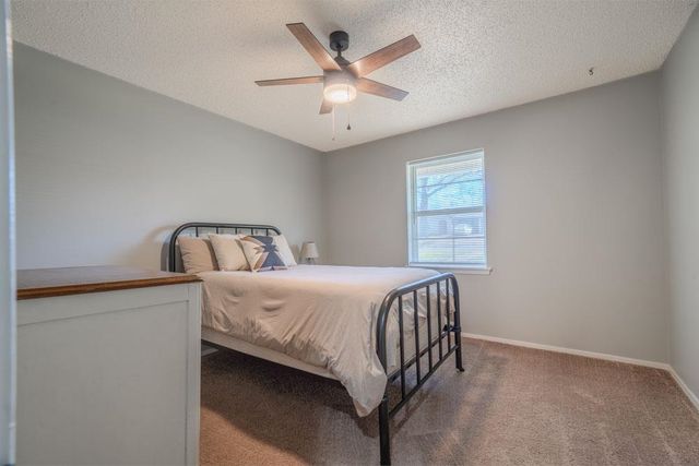 2703 Balsam St, Longview, TX 75605