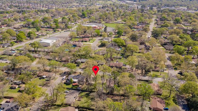 2703 Balsam St, Longview, TX 75605
