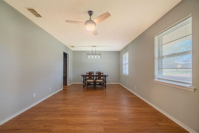 2703 Balsam St, Longview, TX 75605