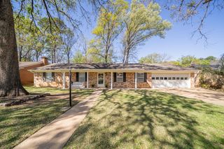 2703 Balsam St, Longview, TX 75605