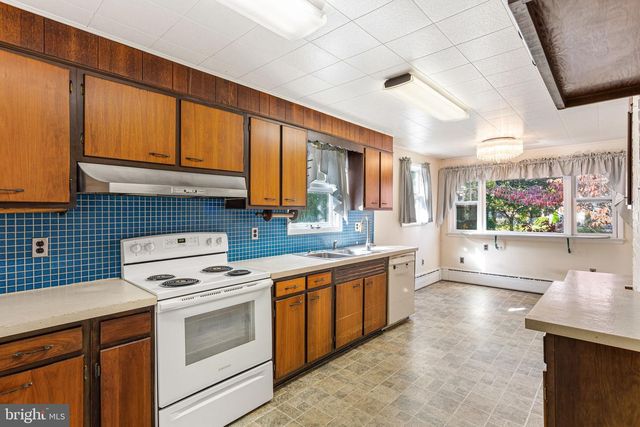 417 EVANS, Haddonfield, NJ 08033