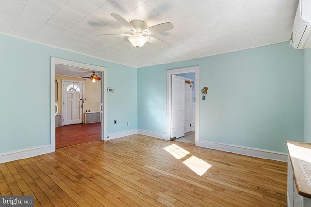 417 EVANS, Haddonfield, NJ 08033