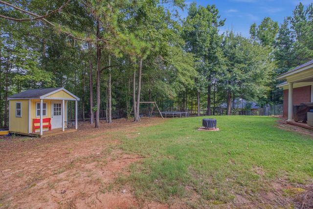 169 Wagon Wheel Drive, Ellerslie, GA 31807
