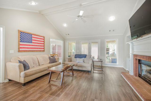169 Wagon Wheel Drive, Ellerslie, GA 31807