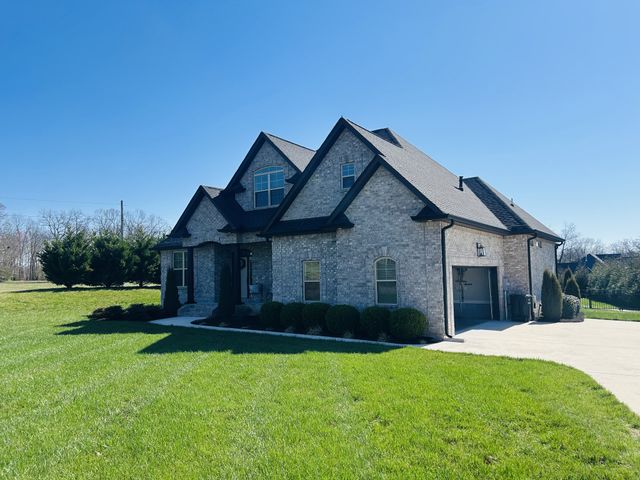 101 Highpoint Blvd, Tullahoma, TN 37388