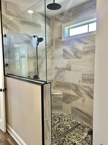 101 Highpoint Blvd, Tullahoma, TN 37388