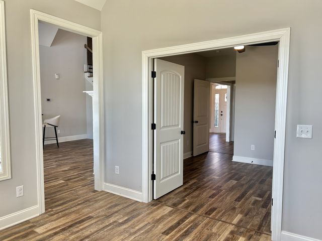 101 Highpoint Blvd, Tullahoma, TN 37388