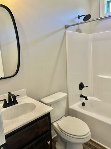 101 Highpoint Blvd, Tullahoma, TN 37388