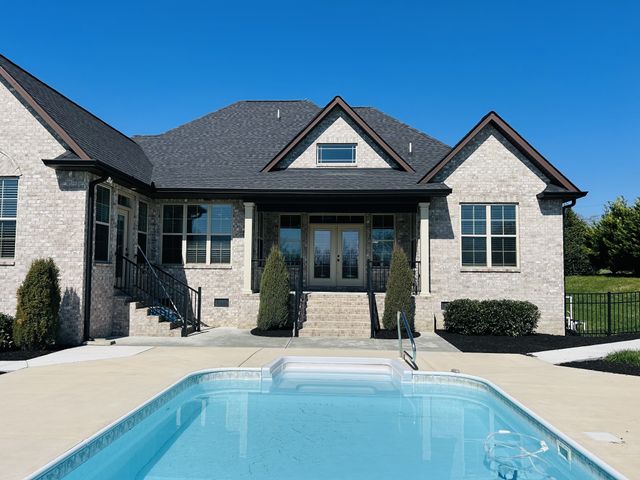 101 Highpoint Blvd, Tullahoma, TN 37388