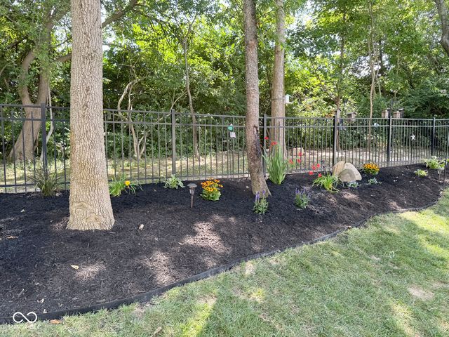 593 Coronado Place, Greenwood, IN 46143