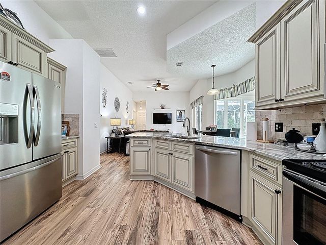 1646 DUNES COURT, Haines City, FL 33844