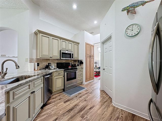 1646 DUNES COURT, Haines City, FL 33844