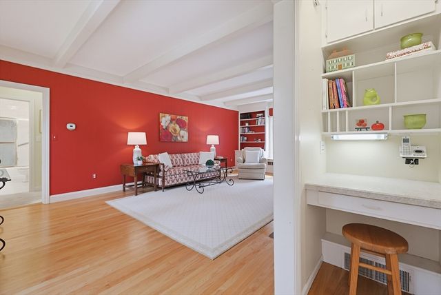 32 Thayer Farm Rd, Attleboro, MA 02703
