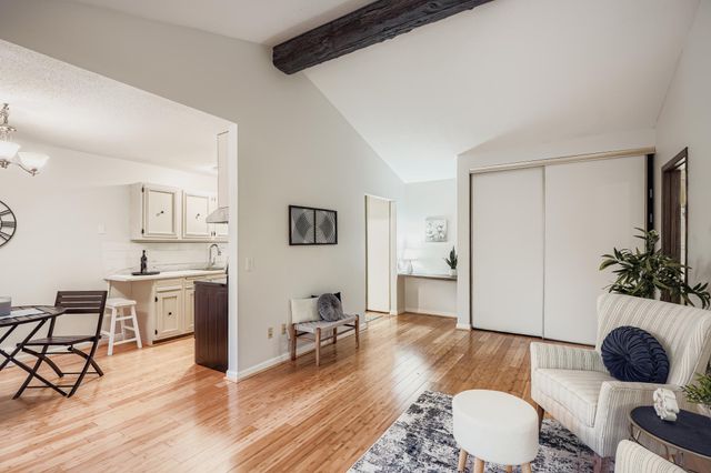 4406 Cedar Lake Road S 7, Saint Louis Park, MN 55416