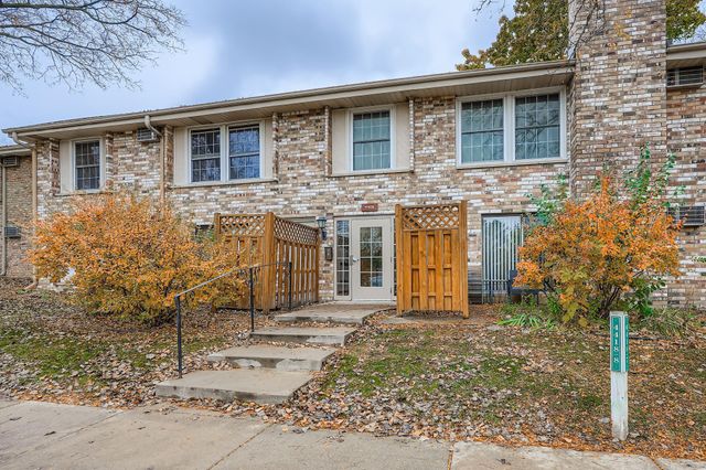 4406 Cedar Lake Road S 7, Saint Louis Park, MN 55416