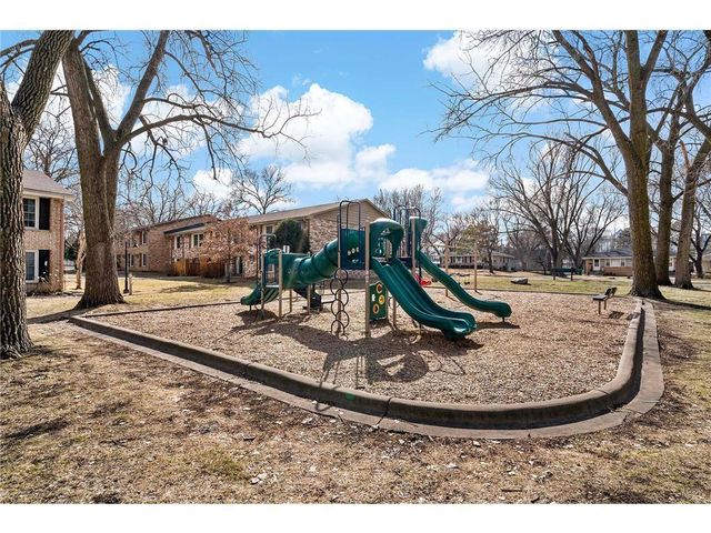 4406 Cedar Lake Road S 7, Saint Louis Park, MN 55416