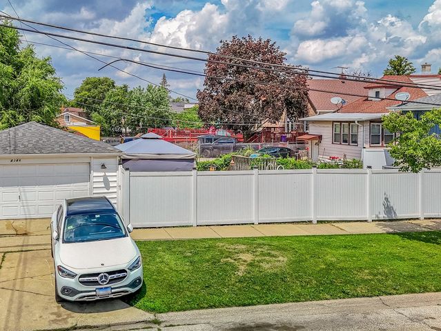 4346 Amelia Avenue, Lyons, IL 60534