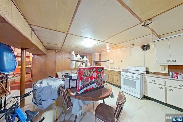 68 Congress Street, Newark, NJ 07105