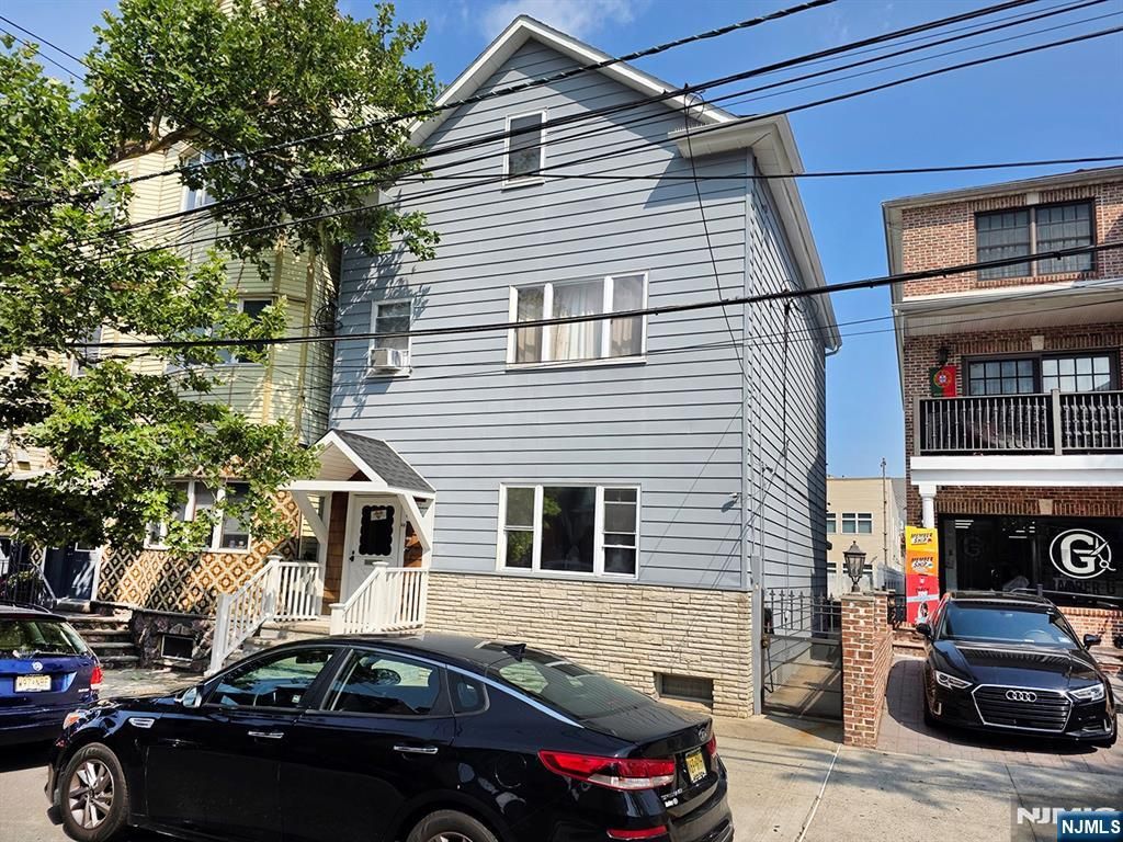 68 Congress Street, Newark, NJ 07105