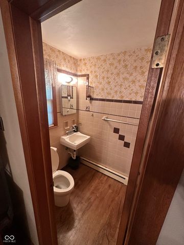 1520 Chesterfield Drive, Anderson, IN 46012