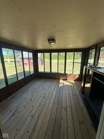 1520 Chesterfield Drive, Anderson, IN 46012