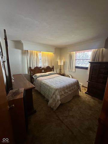 1520 Chesterfield Drive, Anderson, IN 46012