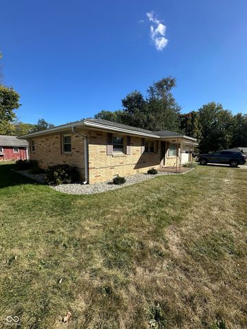 1520 Chesterfield Drive, Anderson, IN 46012