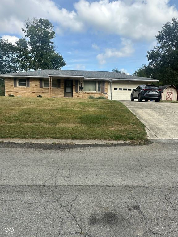 1520 Chesterfield Drive, Anderson, IN 46012