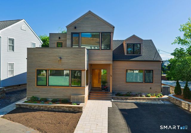 34 Howard Avenue, Branford, CT 06405