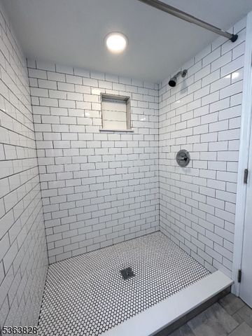 19 Maple Avenue, Bloomingdale Boro, NJ 07403