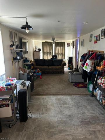 19 Maple Avenue, Bloomingdale Boro, NJ 07403