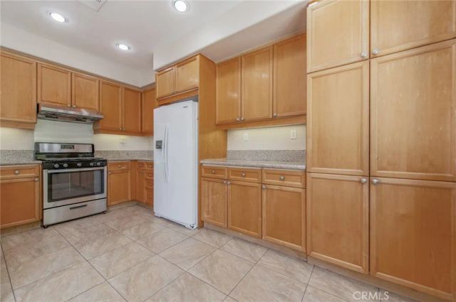 38 Santa Catalina Aisle, Irvine, CA 92606