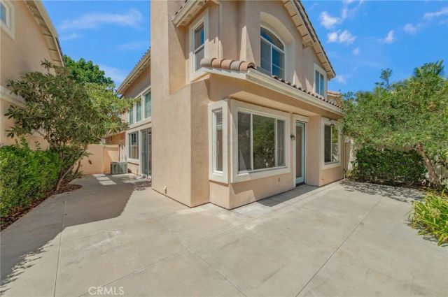38 Santa Catalina Aisle, Irvine, CA 92606