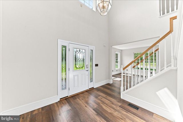 206 CRIMSON DR, Oxford, PA 19363