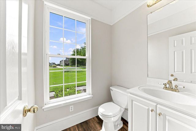 206 CRIMSON DR, Oxford, PA 19363