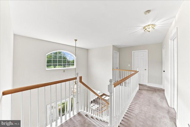 206 CRIMSON DR, Oxford, PA 19363