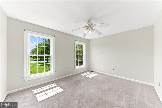 206 CRIMSON DR, Oxford, PA 19363