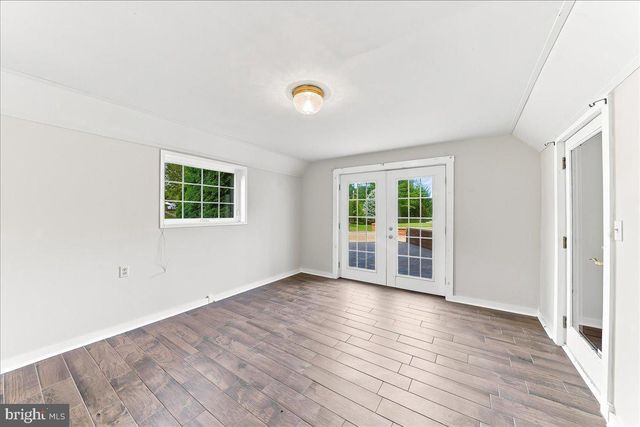206 CRIMSON DR, Oxford, PA 19363