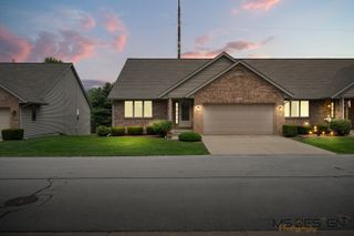 1123 Milan Drive N, Sycamore, IL 60178