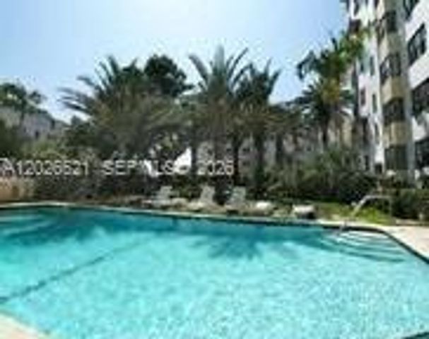 2421 Lake Pancoast Dr 3B, Miami Beach, FL 33140