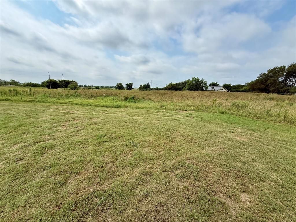 20613 E COUNTY RD 156, Blair, OK 73526