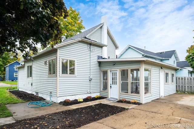 338 W Mill Street, Hastings, MI 49058