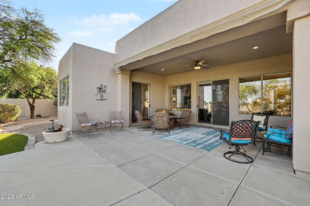 Image 67 of property listing at 6335 W HILL Lane, Glendale, AZ 85310