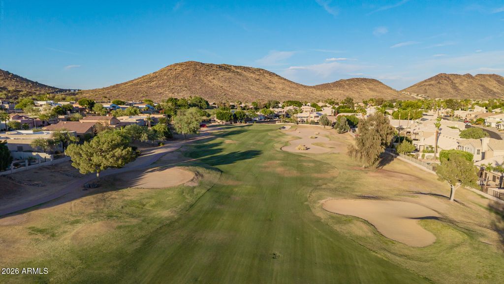 Image 85 of property listing at 6335 W HILL Lane, Glendale, AZ 85310