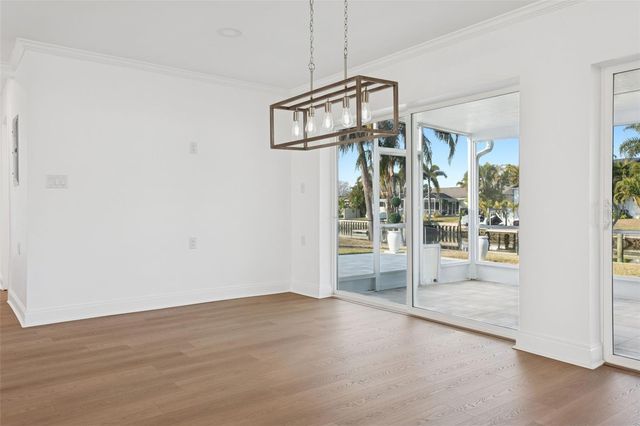 3926 FONTAINEBLEAU DRIVE, Tampa, FL 33634