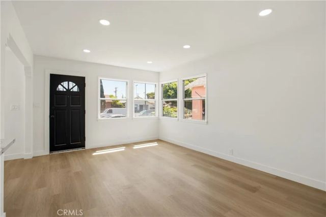 1547 W 60th Place, Los Angeles, CA 90047
