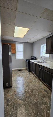 2022 Van Brunt Boulevard, Kansas City, MO 64127